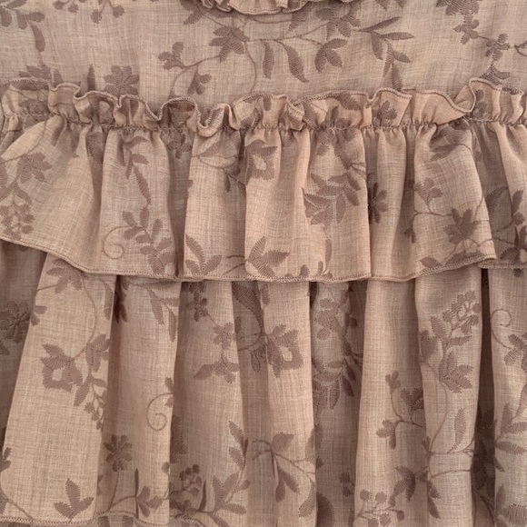 Zara ruffled blouse, size small - Picture 2 of 5